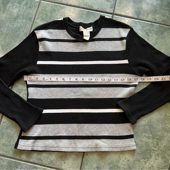 VTG Y2K 90s Striped Ribbed Chunky Knit Sweater - Picture 10 of 10